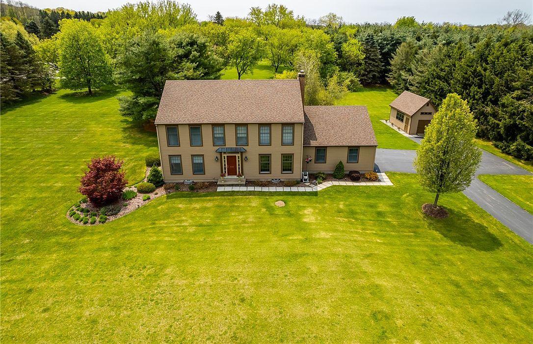 375 Parrish Rd, Honeoye Falls, NY 14472 Zillow