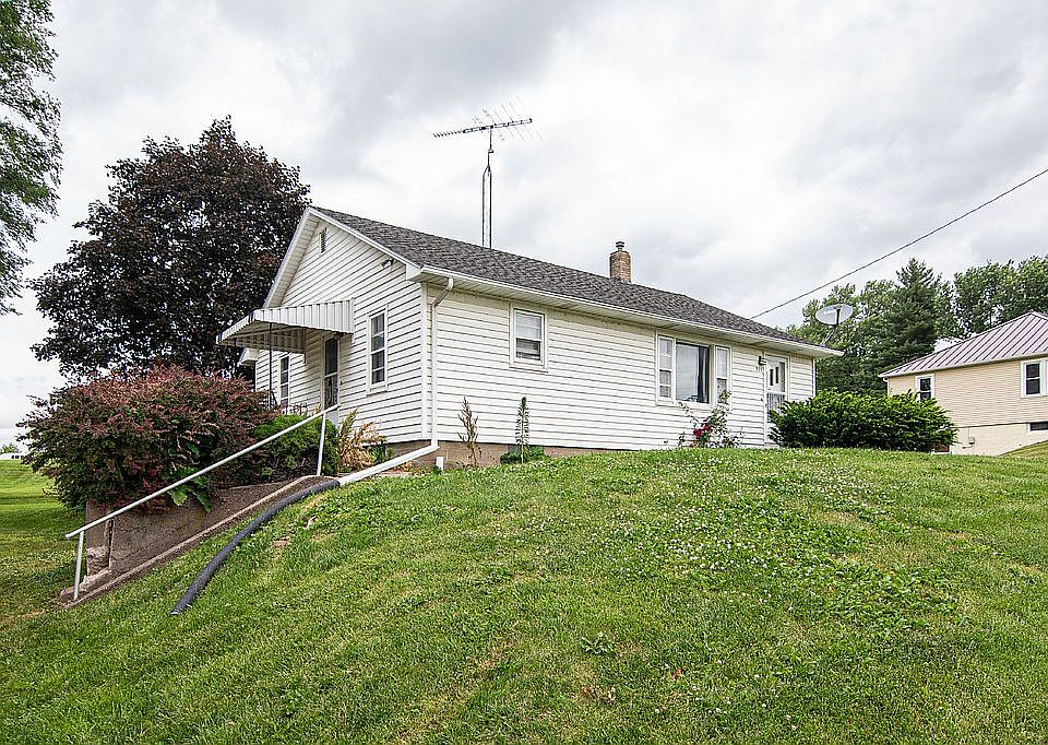 2nd image of 111 High Bridge Rd