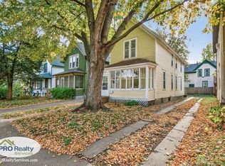 3003 24th St E, Minneapolis, MN 55406