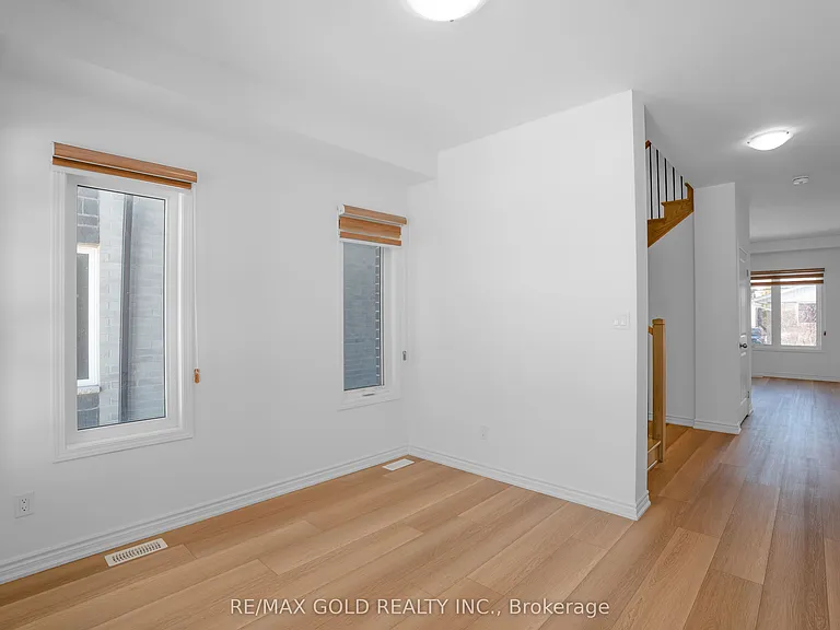 222 Pilkington St — Photo 28