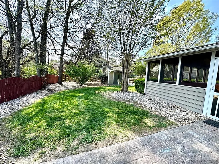 11106 Knight Castle Dr — Photo 20