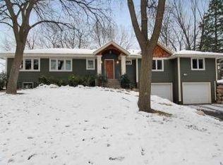 5407 Holiday Rd, Minnetonka, MN 55345