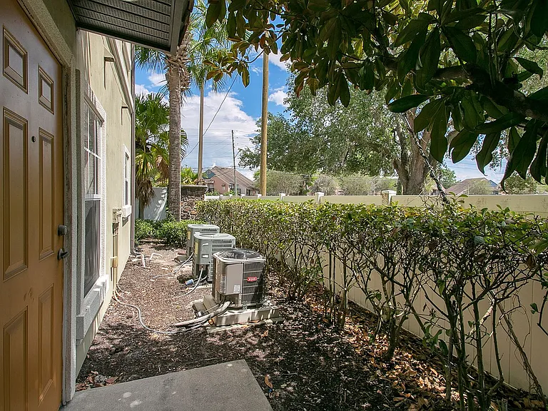 3656 N Goldenrod Rd — Photo 34