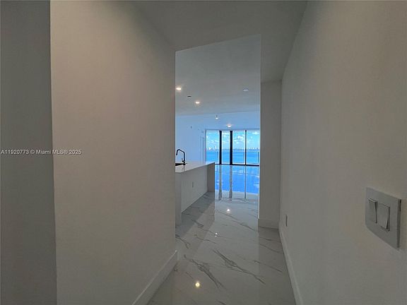 4th image of 700 NE 24th St #15