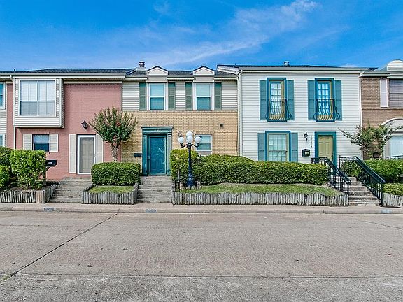 2nd image of 18206 Vinland Dr #8206