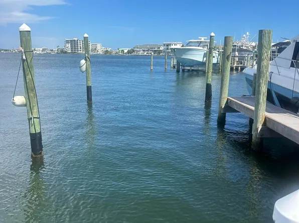 100 Gulf Shore Dr #C-9, Destin, FL 32541