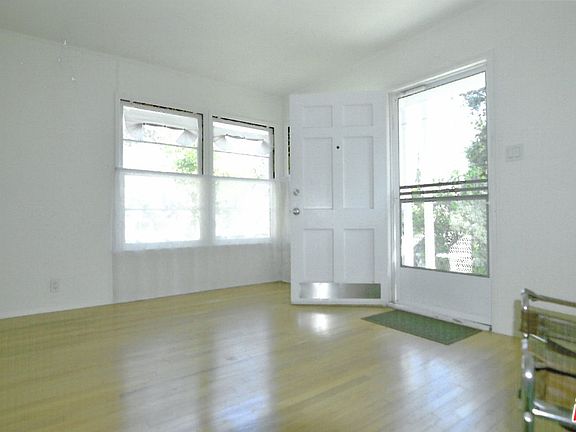 2nd image of 948 12th St