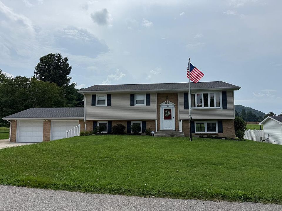 1st image of 139 Paddock Green Drive