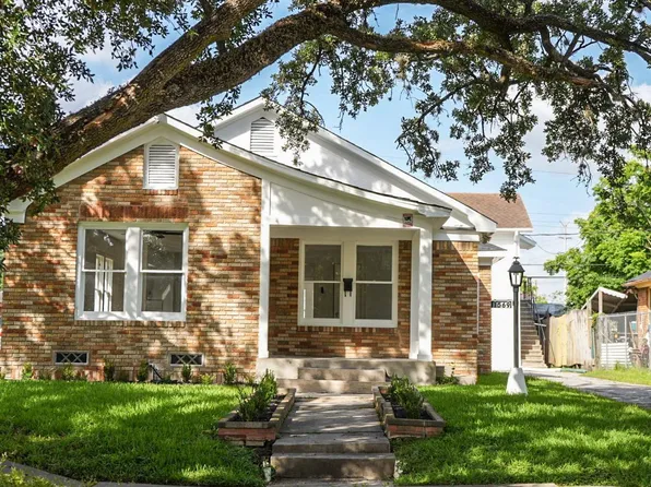 1569 Elliott St, Houston, TX 77023