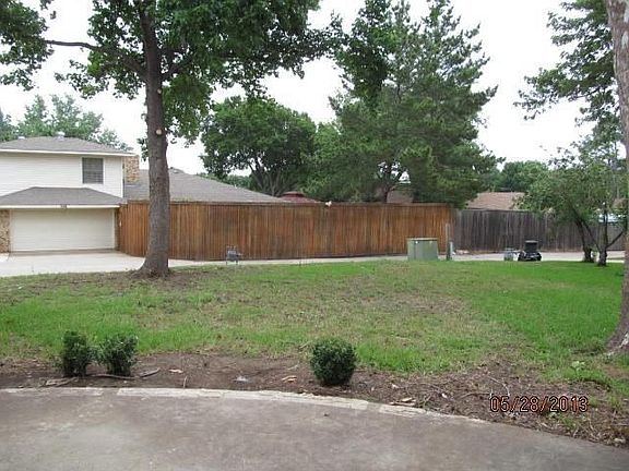 3rd image of 1407 Glenhill Ln