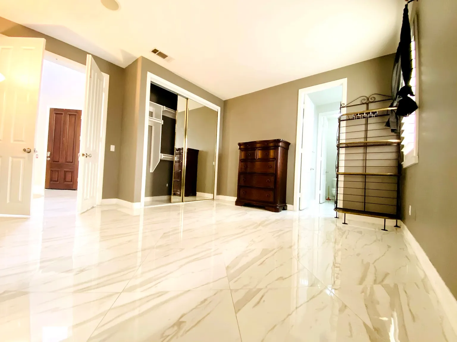 1032 Red Granite Rd — Photo 3