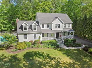 56 New Lebbon Rd, Sandy Hook, CT 06482