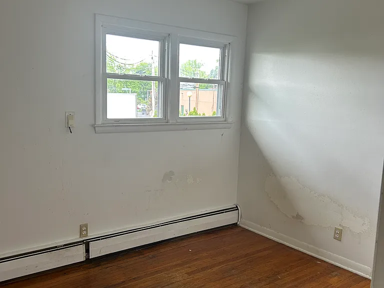 720 N Main St #2 — Photo 9