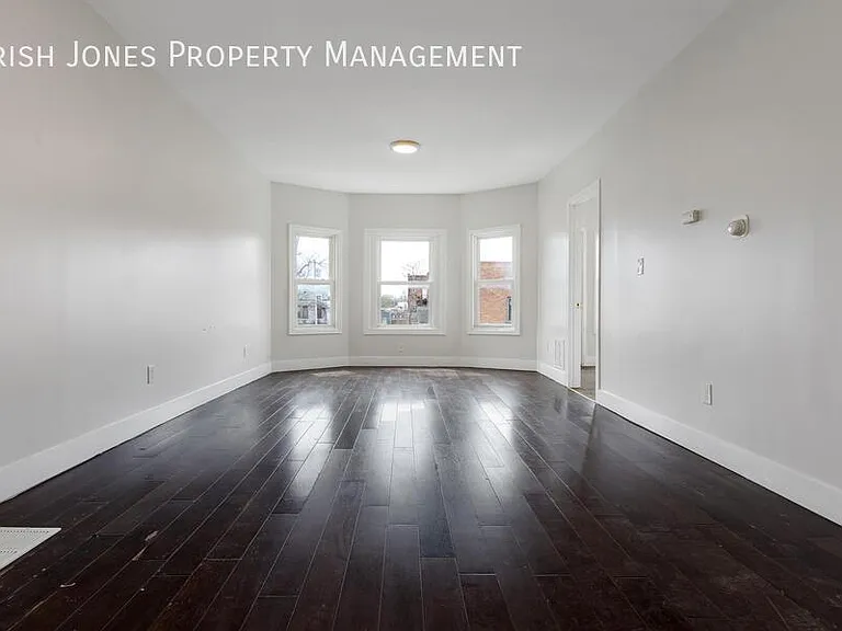 308 Breckenridge St #2 — Photo 2
