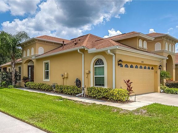 2nd image of 2924 Devonoak Blvd