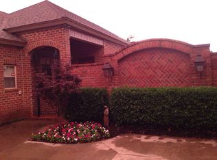 2709 Asphodel Dr, Monroe, LA 71201