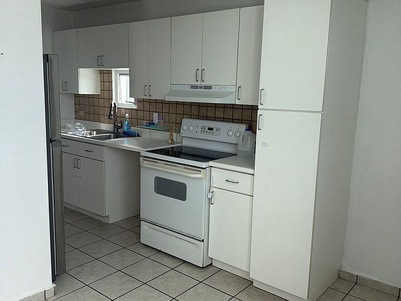 3rd image of 1 Avenida Las Cumbres #B513