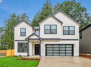 11447 SW Colmar Ln, Portland, OR 97225