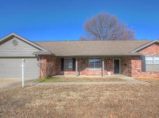 6635 E 54th St S, Tulsa, OK 74145