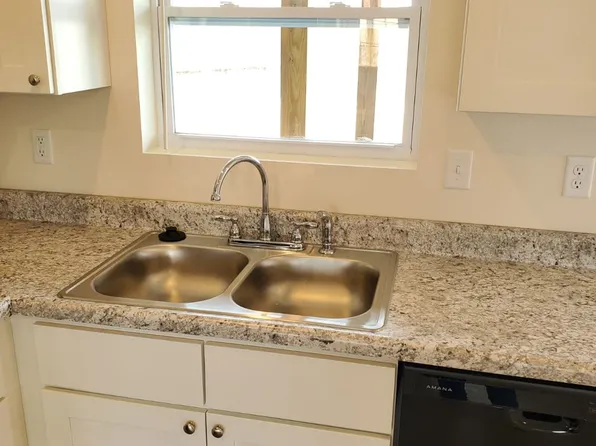 323 Cedar Cove Ln #101, Burfordville, MO 63739