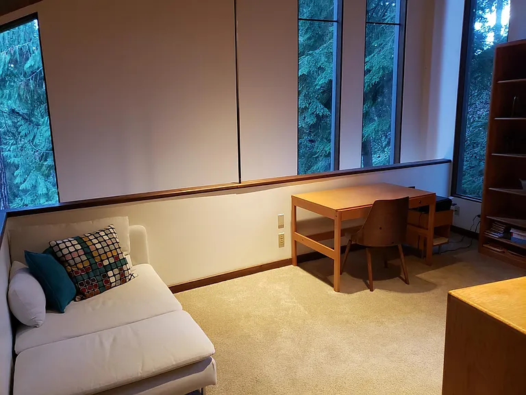 4808 E Mercer Way — Photo 10