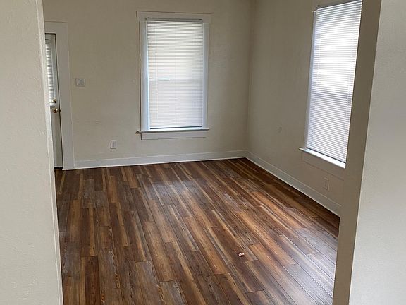 3rd image of 1501 Springhill Ave #1501
