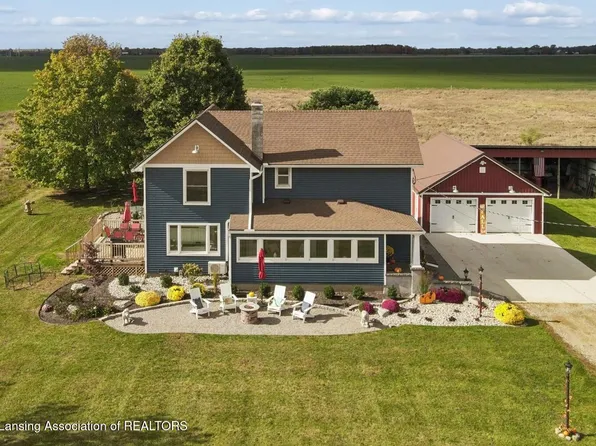 4841 N Essex Center Rd, Saint Johns, MI 48879