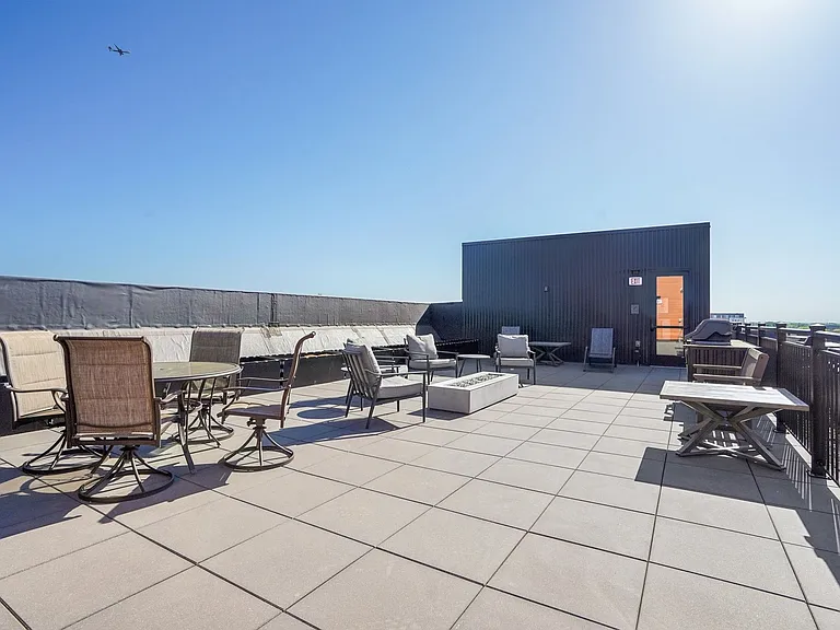 5605 W 36th St — Photo 34