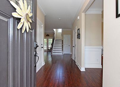 4th image of 104 Silver Cypress Cir