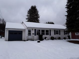 38 Maple St, Walton, NY 13856