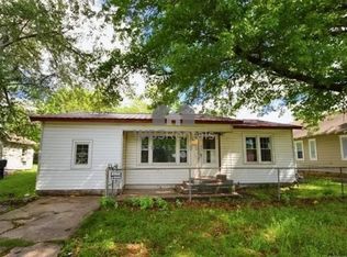 2212 Monta Ave, Muskogee, OK 74403