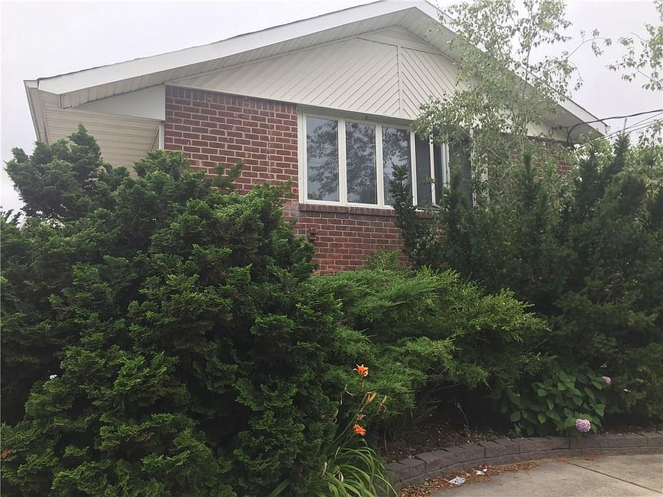 1st image of 2624 E 65th St