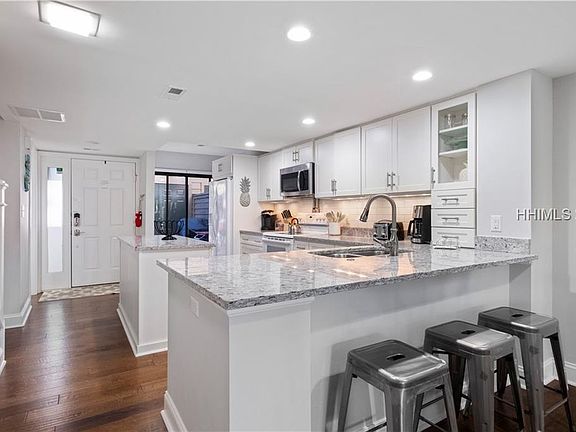 5th image of 113 Shipyard Dr APT 145