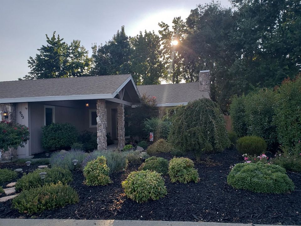1st image of 905 Trimble Way