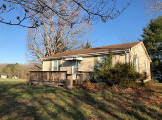 8551 Five Forks Rd, Pamplin, VA 23958