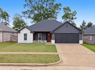 1804 Josh Dr, Whitehouse, TX 75791