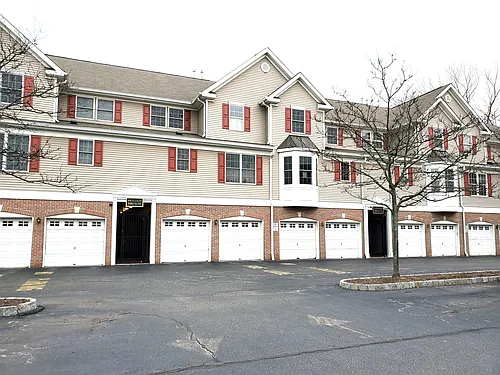 67 Birch St Photo 1