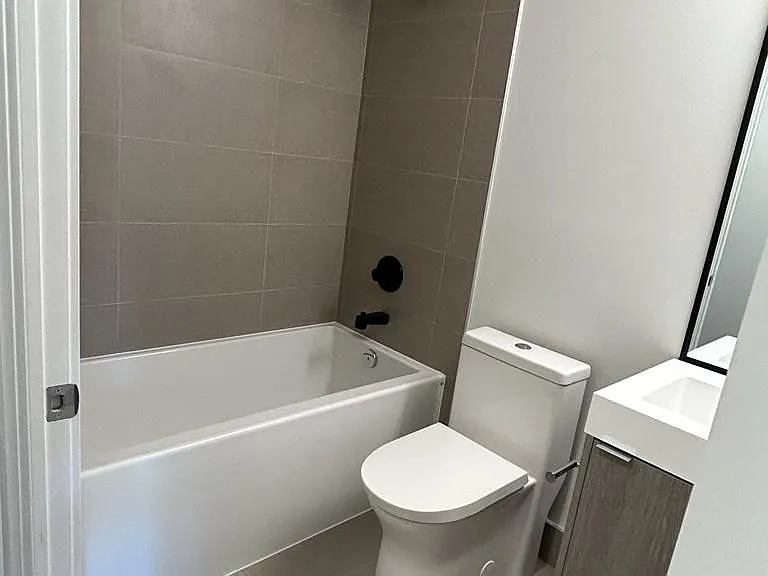 250 Lawrence Ave W #301 — Photo 11