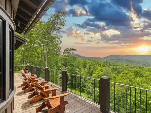 39 Firesong Ln, Glenville, NC 28736