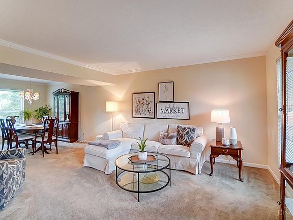 5th image of 4223 Parkmont Dr