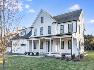 129 Cottage St, Concord, MA 01742