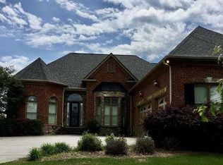929 Old Forge Ln, Jefferson, GA 30549
