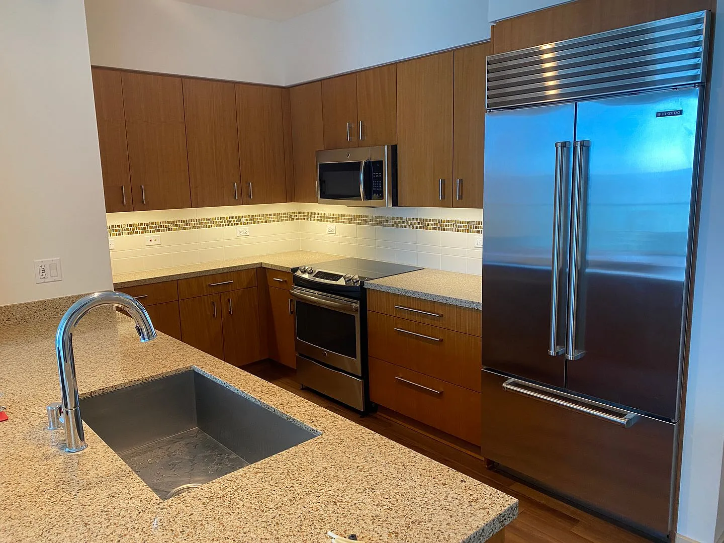 555 South St. #4004 — Photo 1