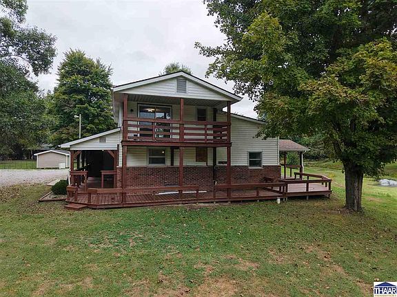 5th image of 11865 E Davis Ave