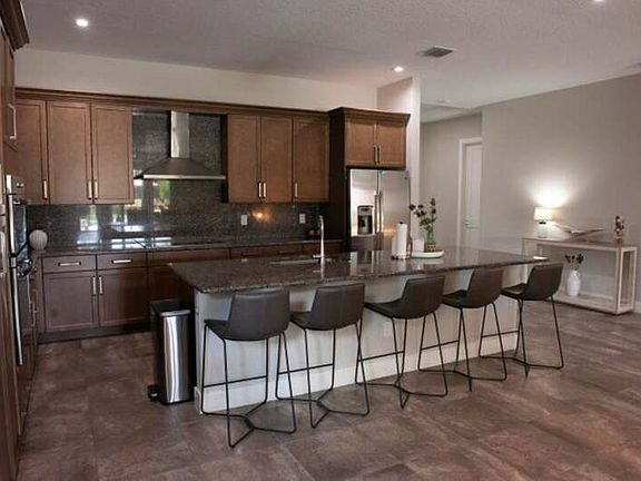 5th image of 2929 Gin Berry Way