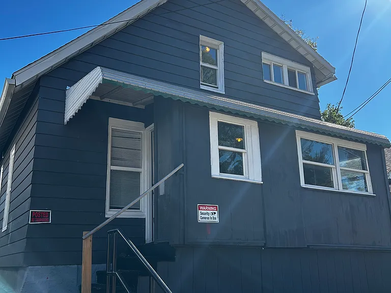 1822 N Sheridan Rd — Photo 1