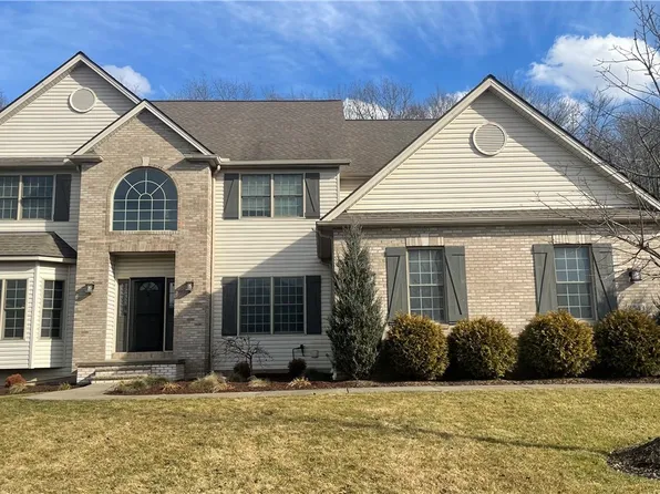 11543 Fox Grv, Strongsville, OH 44149