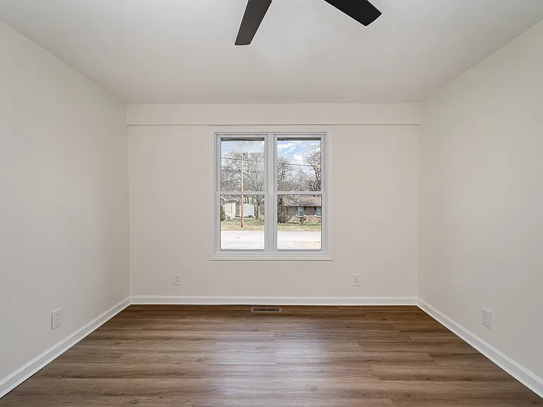 122 Brookside Dr — Photo 11
