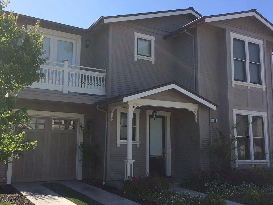1st image of 438 Nicora Pl
