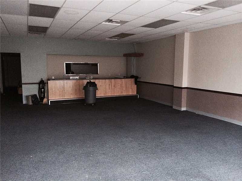 2nd image of 3625 Brownsville Rd